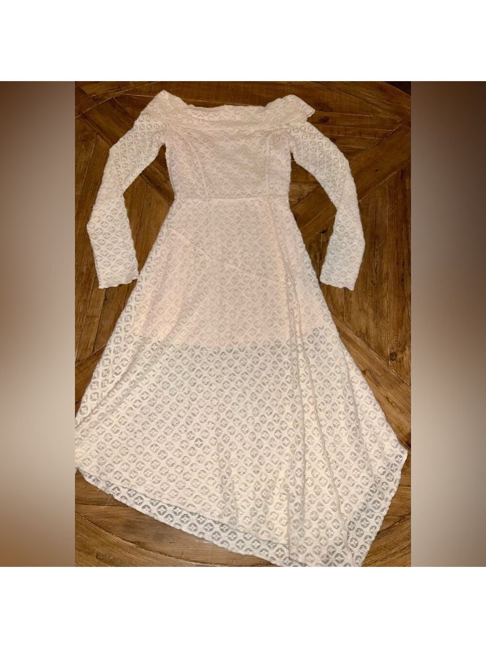 Silence + Noise UO off shoulder dress - size small - Yaya asymmetrical dress